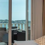 Ana