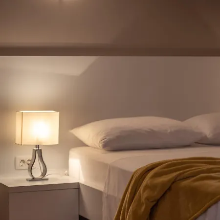 Ana Apartamento